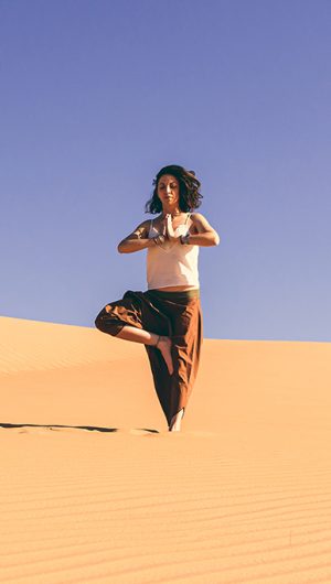 Yoga,Meditation,On,The,Sand,Dune,healthy,Female,Body,In,Peace,